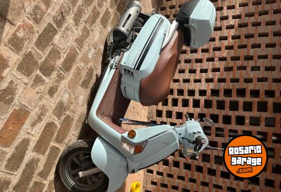 Motos - Kymco Like 125 2025 Nafta 2500Km - En Venta