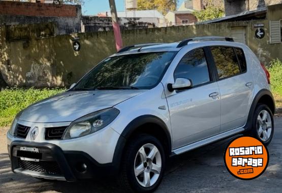 Autos - Renault Sandero 2010 Nafta 140000Km - En Venta