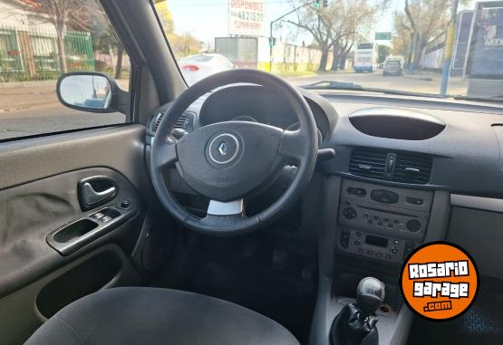 Autos - Renault Simbol full 1.6 nafta 2010 Nafta - En Venta