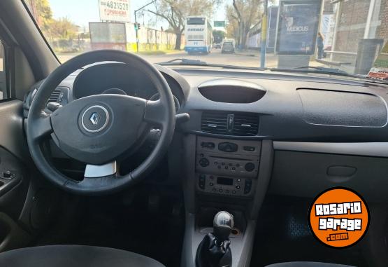 Autos - Renault Simbol full 1.6 nafta 2010 Nafta - En Venta