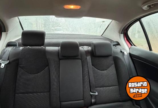 Autos - Peugeot 408 2012 Nafta 100000Km - En Venta