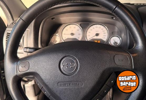 Autos - Chevrolet GLS 2.0 2011 Nafta 79700Km - En Venta