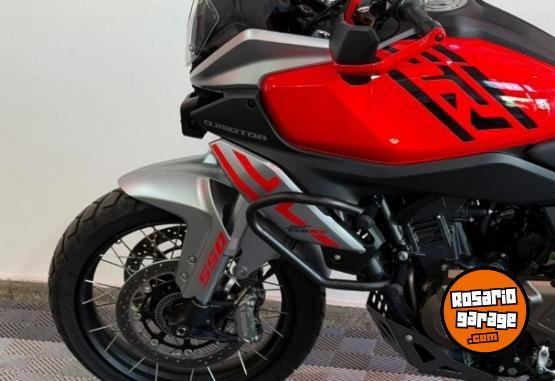 Motos - Qj Motor SRT 550 SX 2026 Nafta 1100Km - En Venta