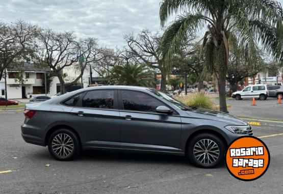 Autos - Volkswagen VENTO 2019 Nafta 69000Km - En Venta