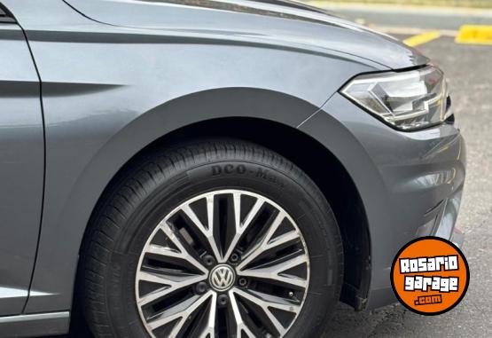 Autos - Volkswagen VENTO 2019 Nafta 69000Km - En Venta
