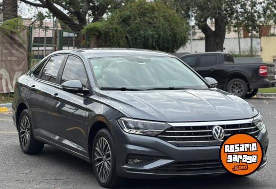 Autos - Volkswagen VENTO 2019 Nafta 69000Km - En Venta
