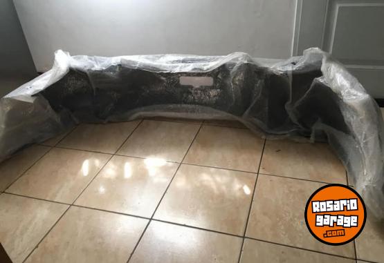 Accesorios para Autos - vendo paragolpe trasero Etios Sedan 4 puertas 2018 - En Venta