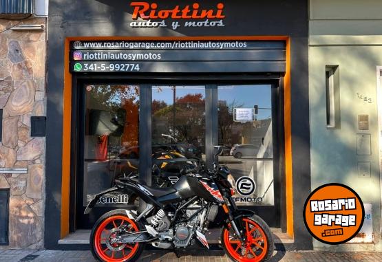 Motos - Ktm DUKE 200 2022 Nafta 13300Km - En Venta