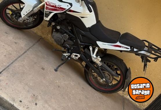 Motos - Benelli Trk 251 2024 Nafta 6700Km - En Venta