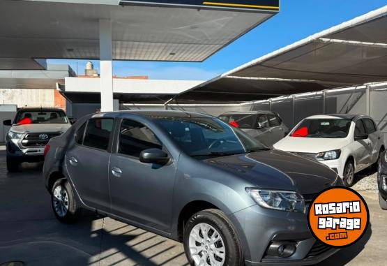 Autos - Renault Logan 2021 Nafta 89000Km - En Venta