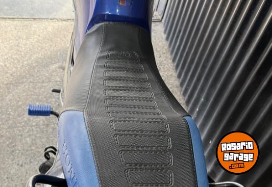 Motos - Honda Titán new 150 2016 Nafta 28000Km - En Venta