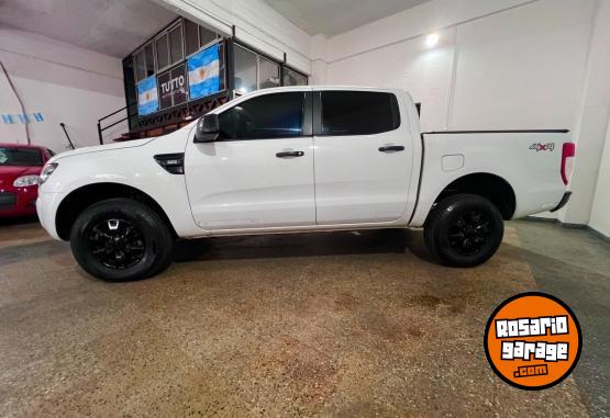 Autos - Ford Ranger xls 2013 Diesel 151000Km - En Venta