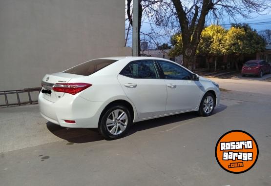 Autos - Toyota Corolla 2015 Nafta 170000Km - En Venta