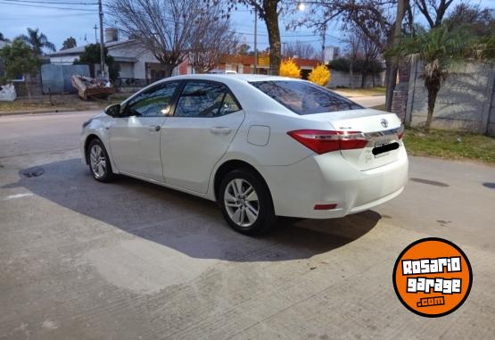 Autos - Toyota Corolla 2015 Nafta 170000Km - En Venta
