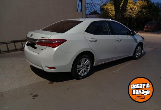 Autos - Toyota Corolla 2015 Nafta 170000Km - En Venta