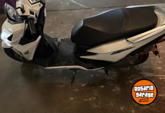 Motos - Honda New Elite 2018 Nafta 24900Km - En Venta