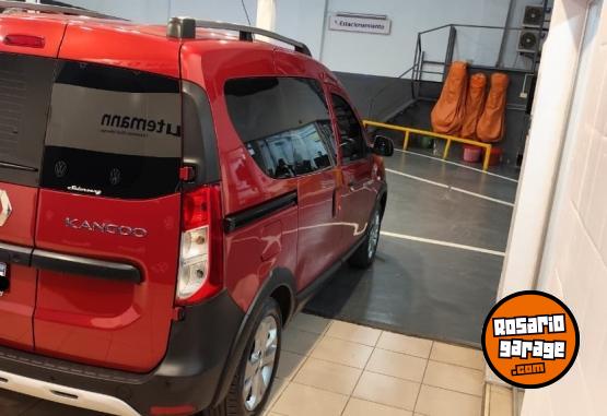 Autos - Renault KANGOO STEPWAY 1.6 SCE 2025 Nafta 20000Km - En Venta