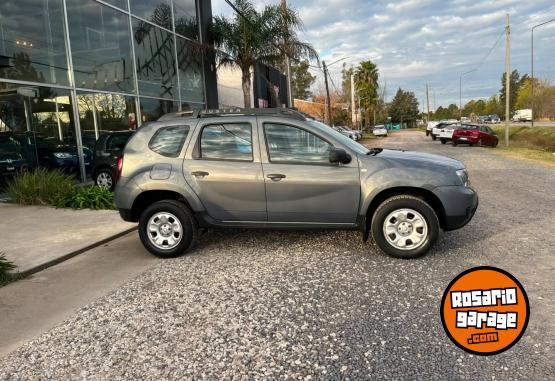 Camionetas - Renault Duster 2016 Nafta 86000Km - En Venta