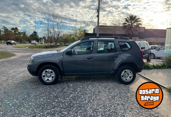 Camionetas - Renault Duster 2016 Nafta 86000Km - En Venta