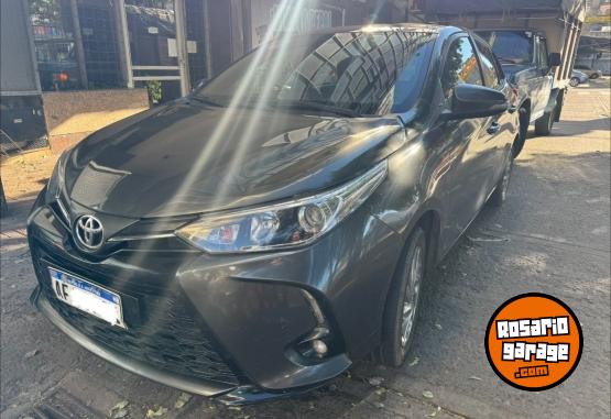 Autos - Toyota Yaris xls 2022 Nafta 65000Km - En Venta