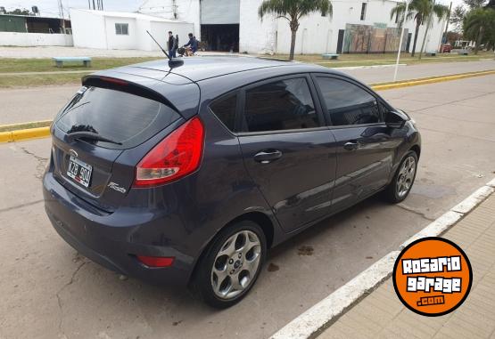 Autos - Ford Fiesta Kinetic 2012 Nafta 167000Km - En Venta