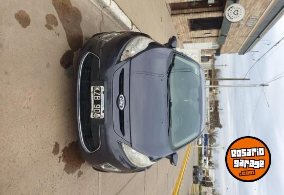 Autos - Ford Fiesta Kinetic 2012 Nafta 167000Km - En Venta