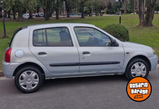 Autos - Renault Clio titular excelente 2001 Nafta 160000Km - En Venta
