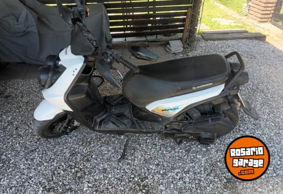 Motos - Guerrero WEAPON GSL150 2018 Nafta 20000Km - En Venta