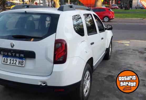 Autos - Renault Daster 2018 GNC 114000Km - En Venta