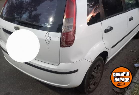 Autos - Ford 2004 2004 Nafta 111111Km - En Venta