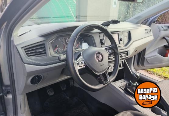 Autos - Volkswagen Virtus trendline 2018 Nafta 168000Km - En Venta
