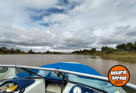 Embarcaciones - VENDO Lancha Robinson Mantra 5.30 Evinrude 60hp E-tec 2021 INMACULADA LISTA PARA DISFRUTAR!!! - En Venta