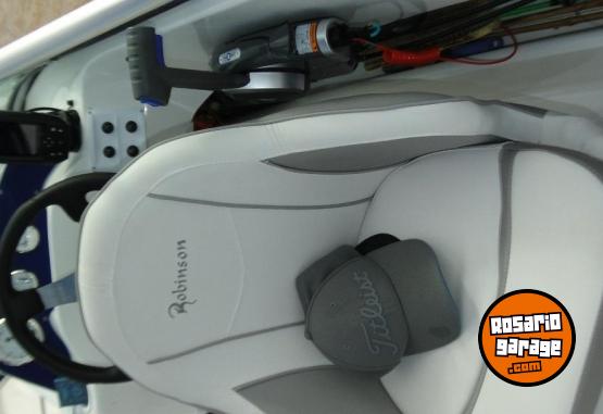 Embarcaciones - VENDO Lancha Robinson Mantra 5.30 Evinrude 60hp E-tec 2021 INMACULADA LISTA PARA DISFRUTAR!!! - En Venta