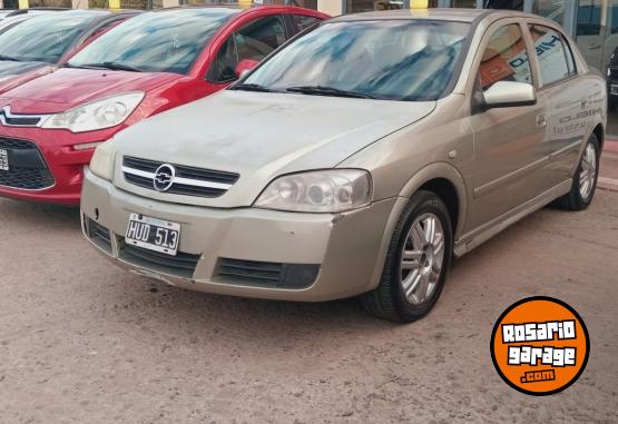 Autos - Chevrolet Astra GLS 2008 Nafta 150000Km - En Venta