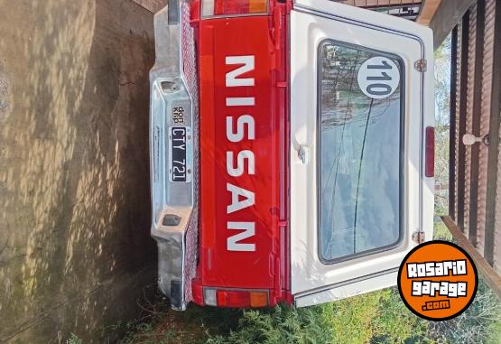 Camionetas - Nissan Nissan cabina simple 1999 Diesel 256000Km - En Venta