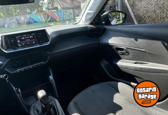 Autos - Peugeot 208 2022 Nafta 69000Km - En Venta