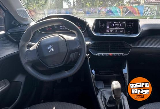 Autos - Peugeot 208 2022 Nafta 69000Km - En Venta