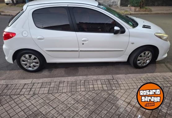 Autos - Peugeot 207 XS Compact 2012 GNC 150000Km - En Venta