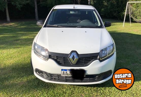 Autos - Renault Logan 2017 Nafta 165000Km - En Venta
