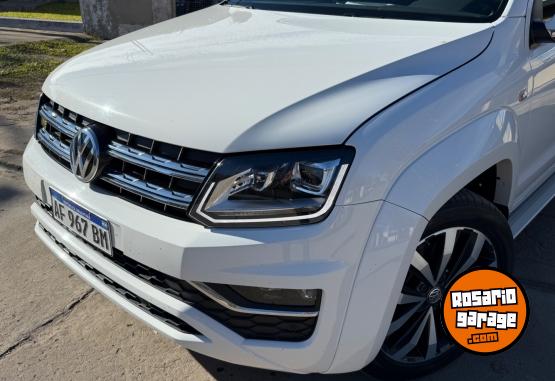 Camionetas - Volkswagen Amarok v6 extreme 2023 Diesel 78000Km - En Venta