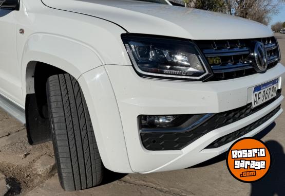 Camionetas - Volkswagen Amarok v6 extreme 2023 Diesel 78000Km - En Venta