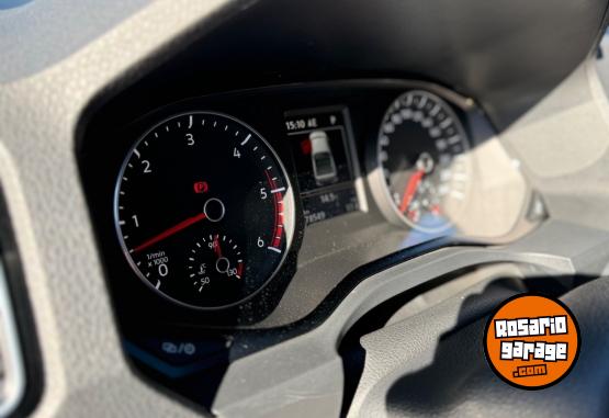Camionetas - Volkswagen Amarok v6 extreme 2023 Diesel 78000Km - En Venta