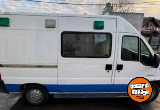 Utilitarios - Fiat Ducato 2011 Diesel 135000Km - En Venta