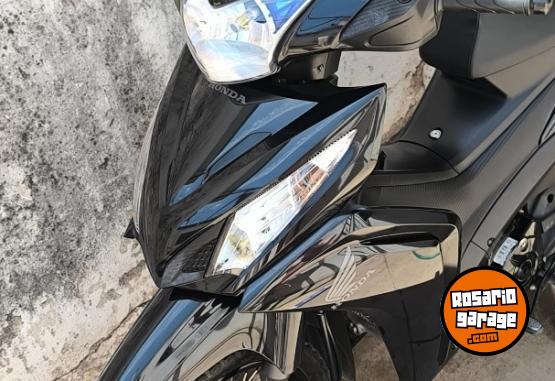 Motos - Honda Wave s 2023 Nafta 9100Km - En Venta