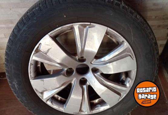 Accesorios para Autos - Llanta Peugeot 2008 - En Venta