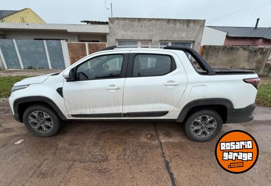 Camionetas - Fiat STRADA VOLCANO 2021 Nafta 72000Km - En Venta