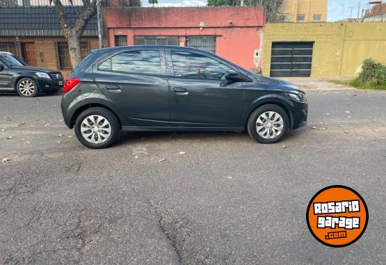 Autos - Chevrolet Onix 2017 Nafta 103000Km - En Venta