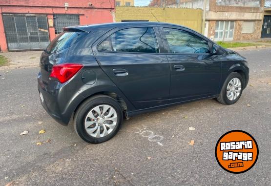 Autos - Chevrolet Onix 2017 Nafta 103000Km - En Venta