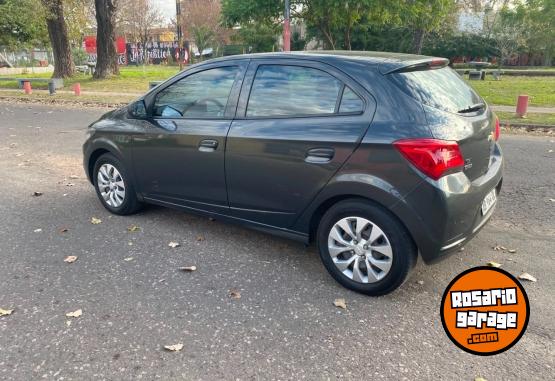 Autos - Chevrolet Onix 2017 Nafta 103000Km - En Venta