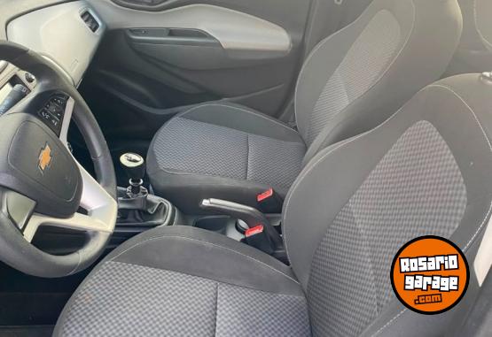Autos - Chevrolet Onix 2017 Nafta 103000Km - En Venta
